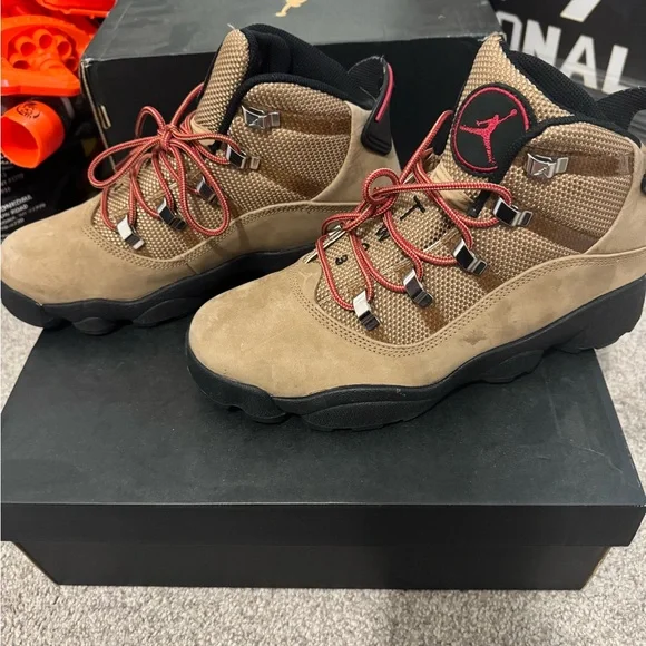 Jordan Winterized 6 rings - Picture 2 of 6